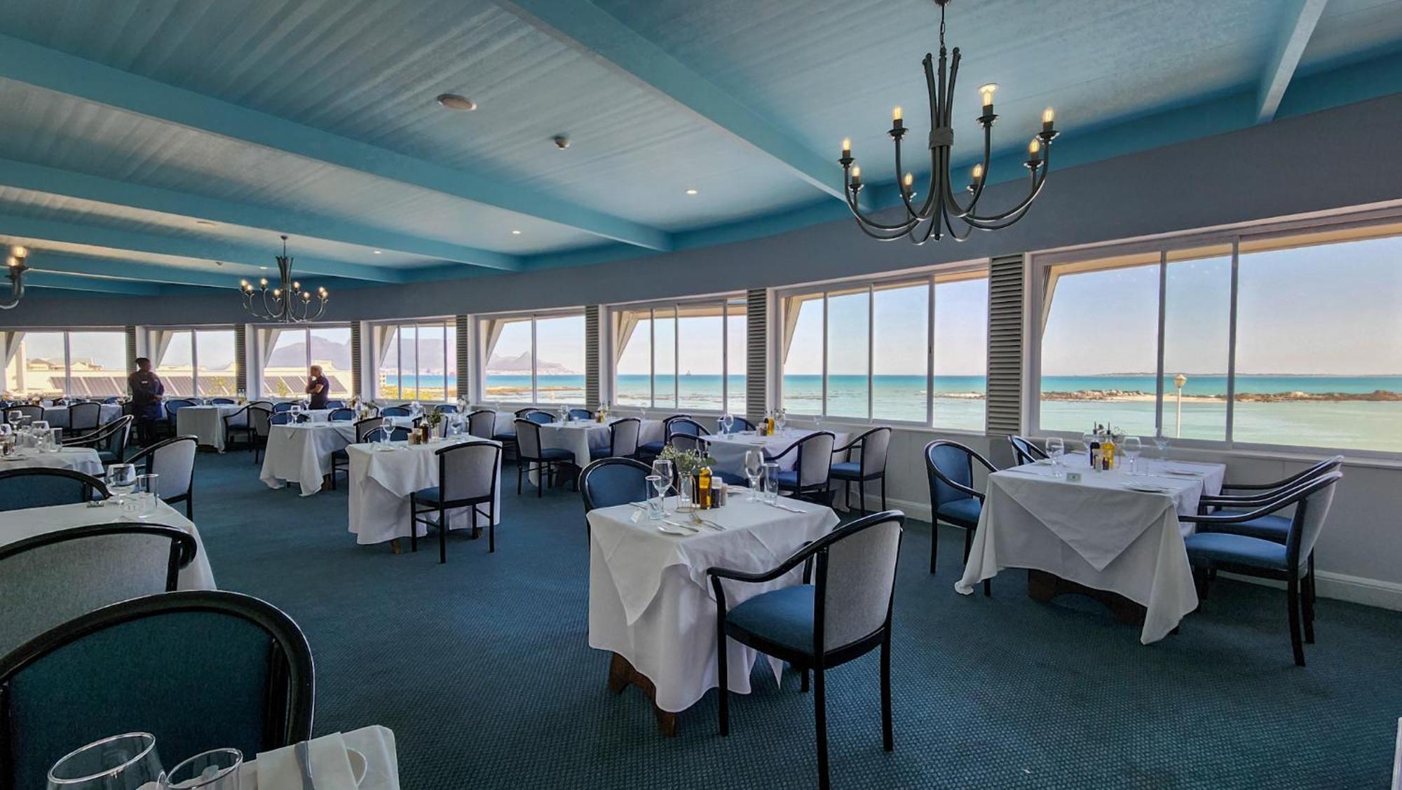The Blue Peter Hotel Bloubergstrand Dış mekan fotoğraf