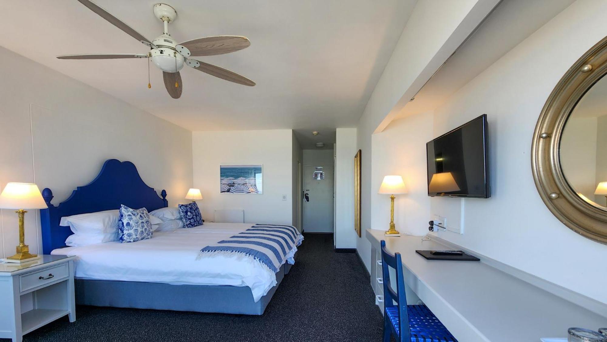 The Blue Peter Hotel Bloubergstrand Dış mekan fotoğraf