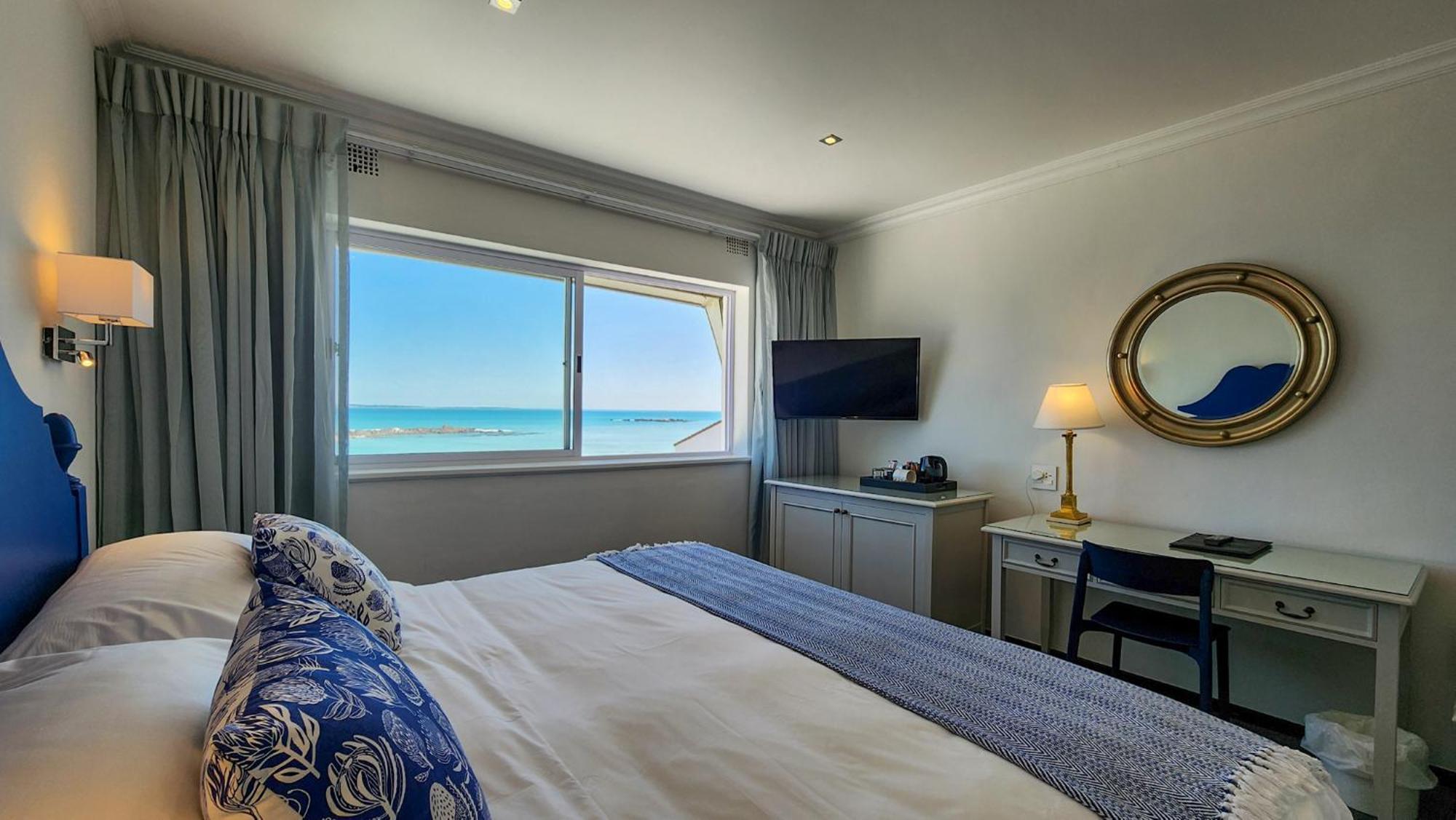 The Blue Peter Hotel Bloubergstrand Dış mekan fotoğraf