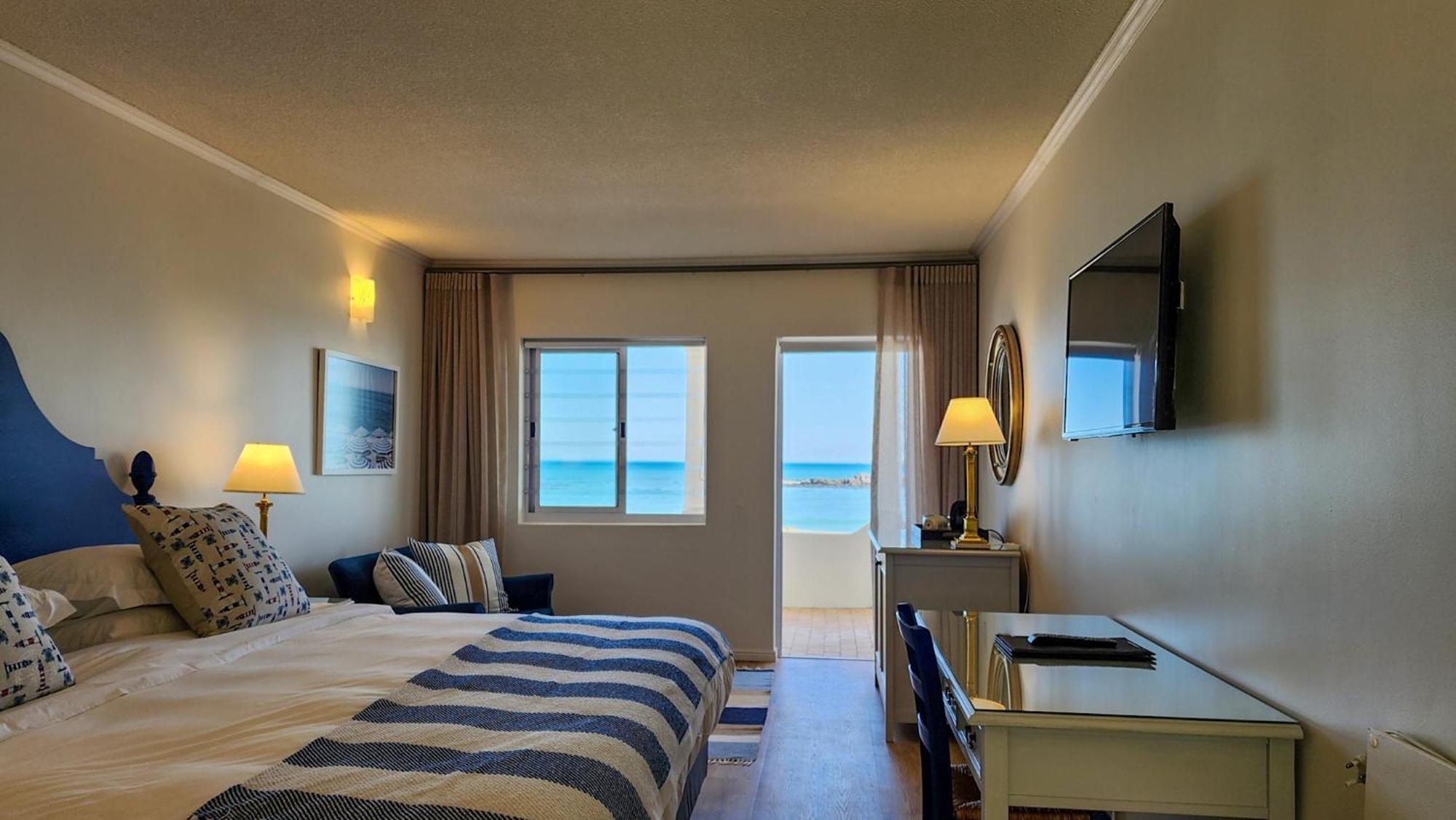 The Blue Peter Hotel Bloubergstrand Dış mekan fotoğraf