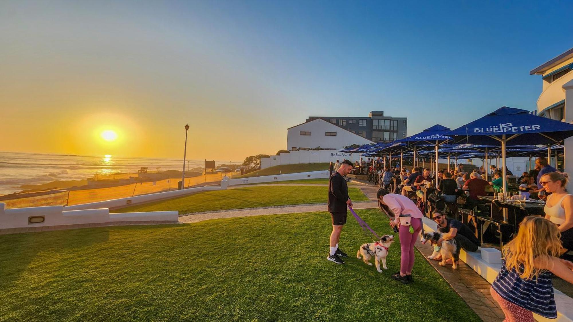 The Blue Peter Hotel Bloubergstrand Dış mekan fotoğraf